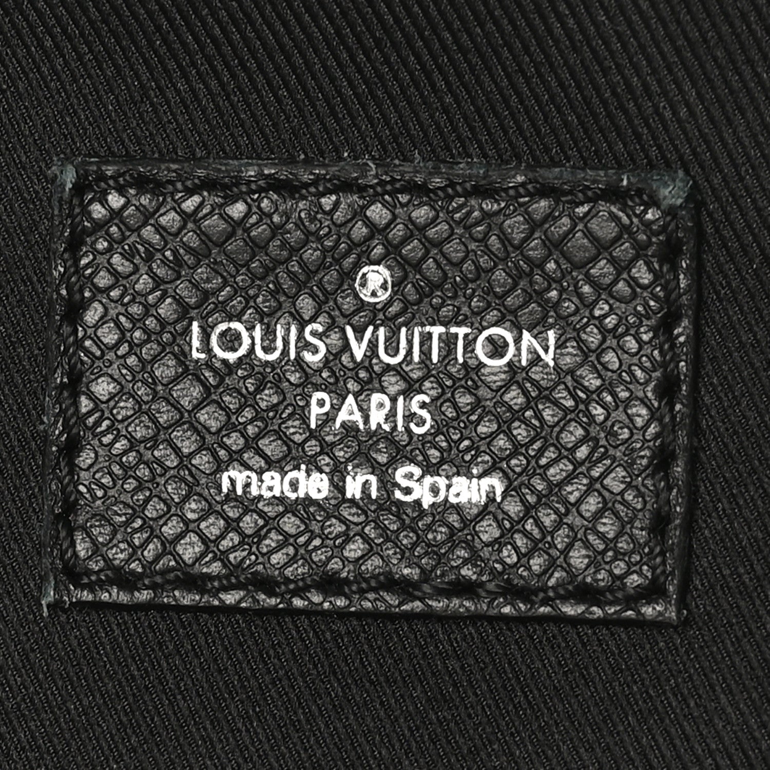 Louis Vuitton Taigarama Outdoor Slingbag Black