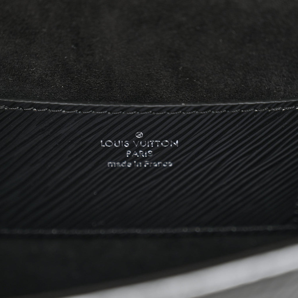 Louis Vuitton Epi Twist Shoulder Bag MM Black