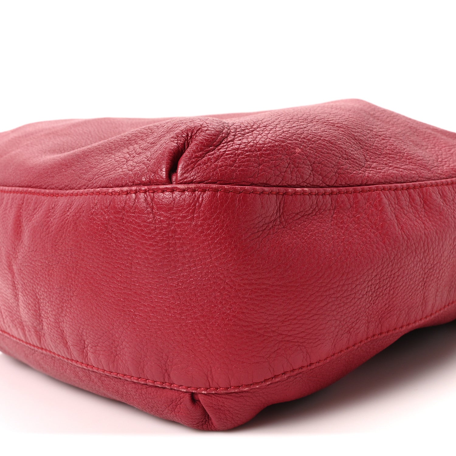 Gucci Pebbled Calfskin Medium G Wave Shoulder Bag Red
