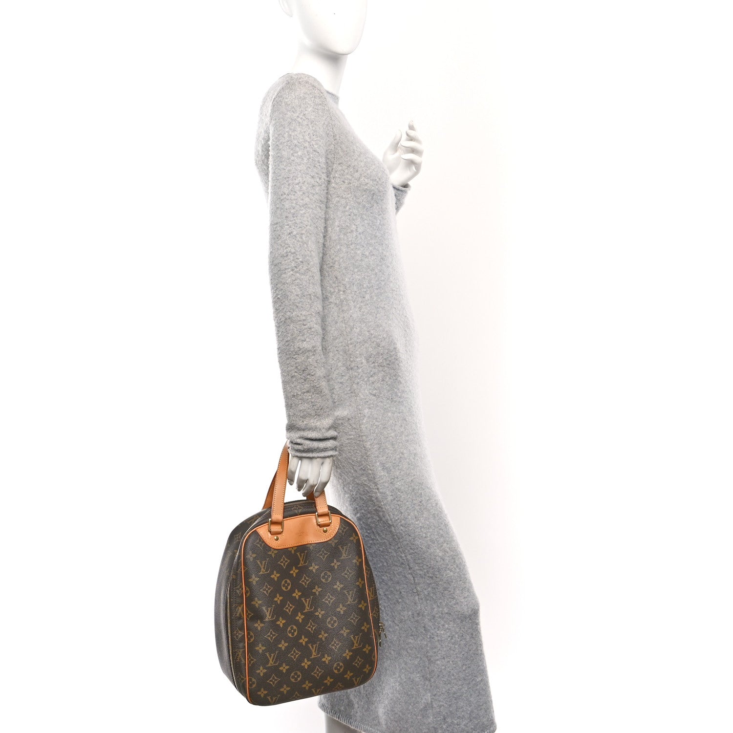Louis Vuitton Monogram Excursion Shoe Bag