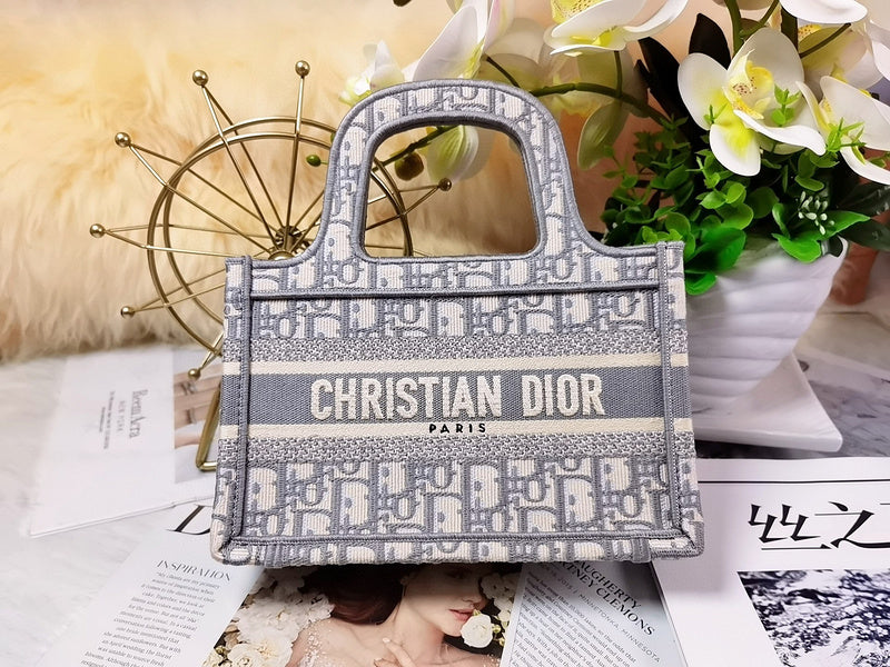 Dior Bags - 3427