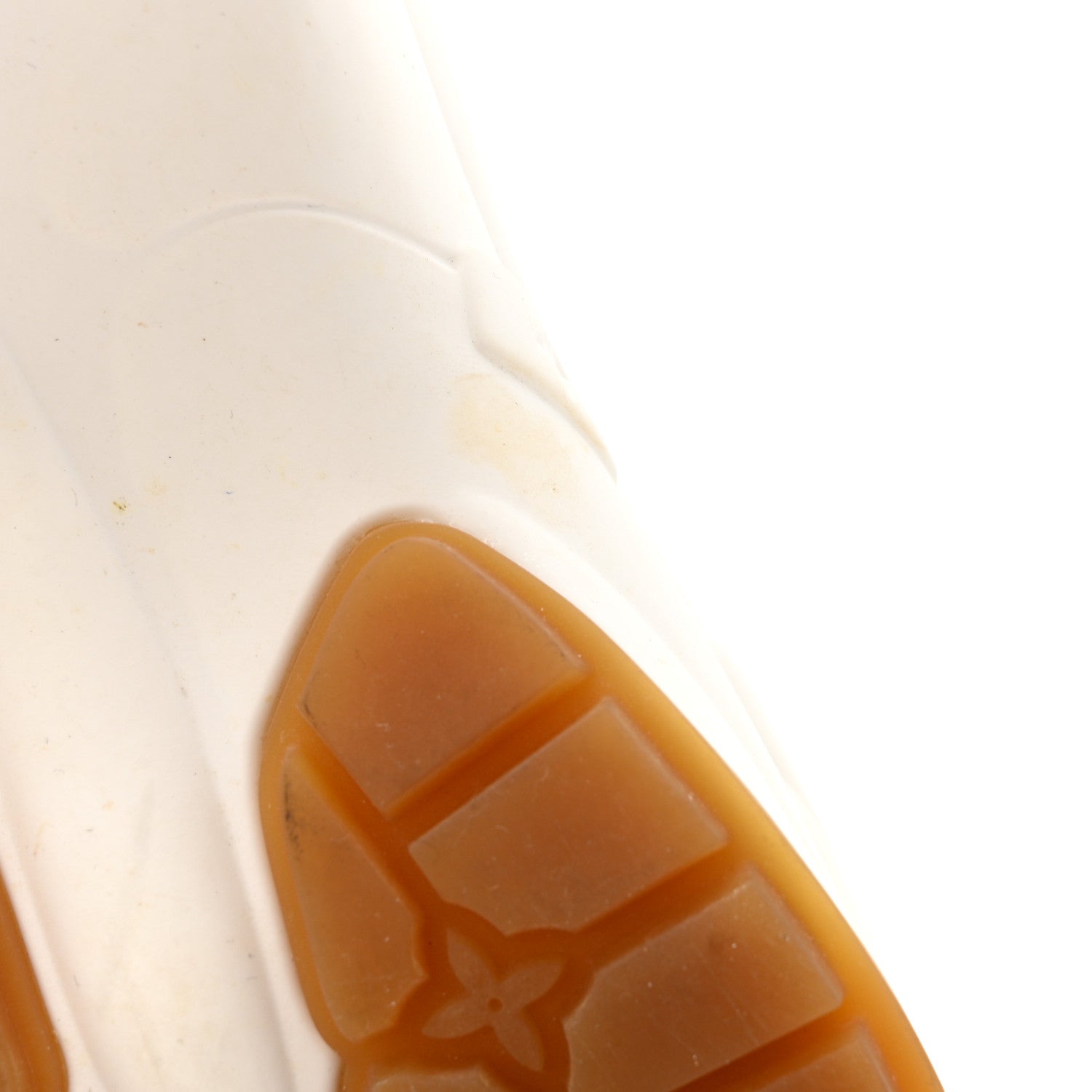 Louis Vuitton Monogram Calfskin Run 55 Sneakers 40 White