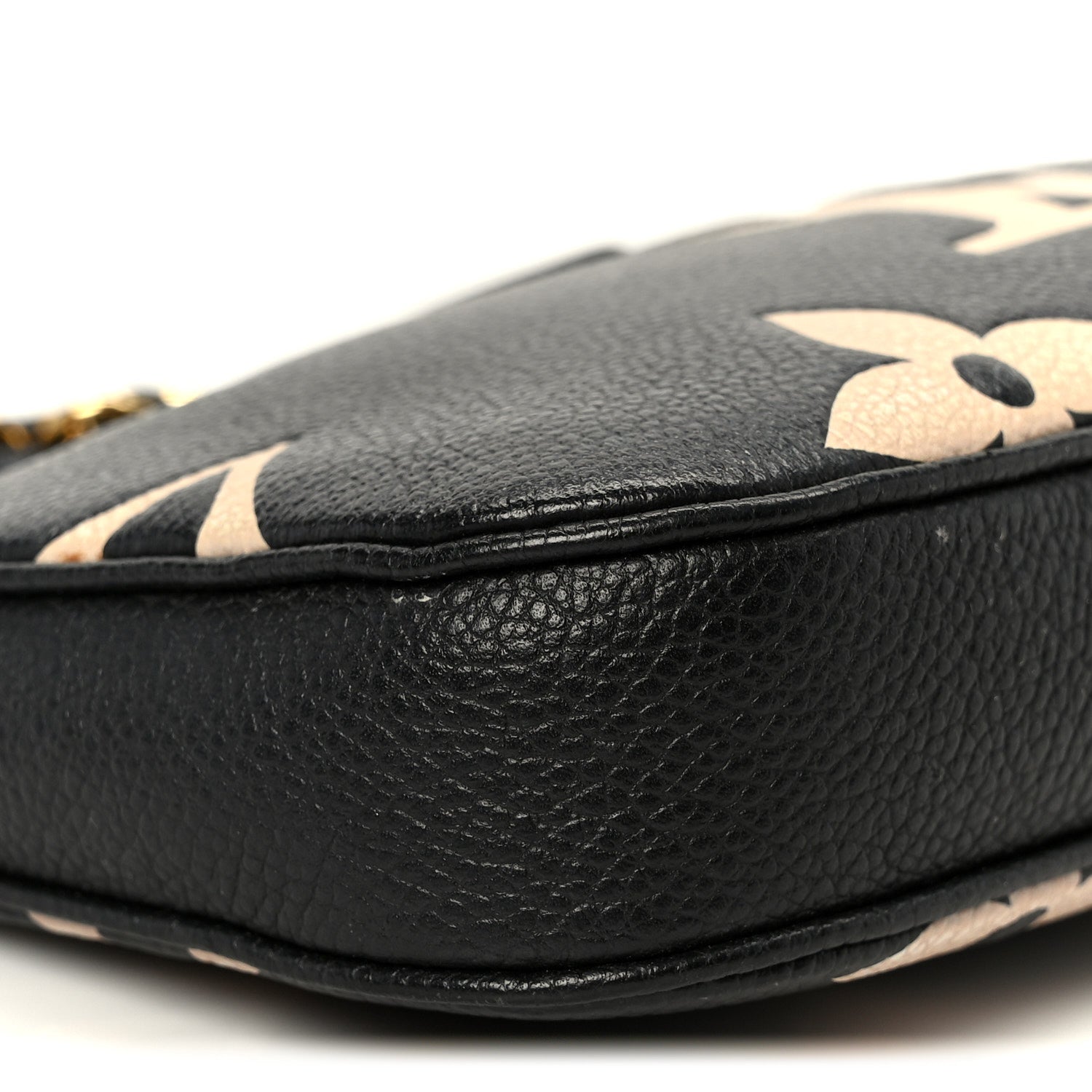 Louis Vuitton Empreinte Monogram Giant Multi Pochette Accessories Mini Pochette Black Beige
