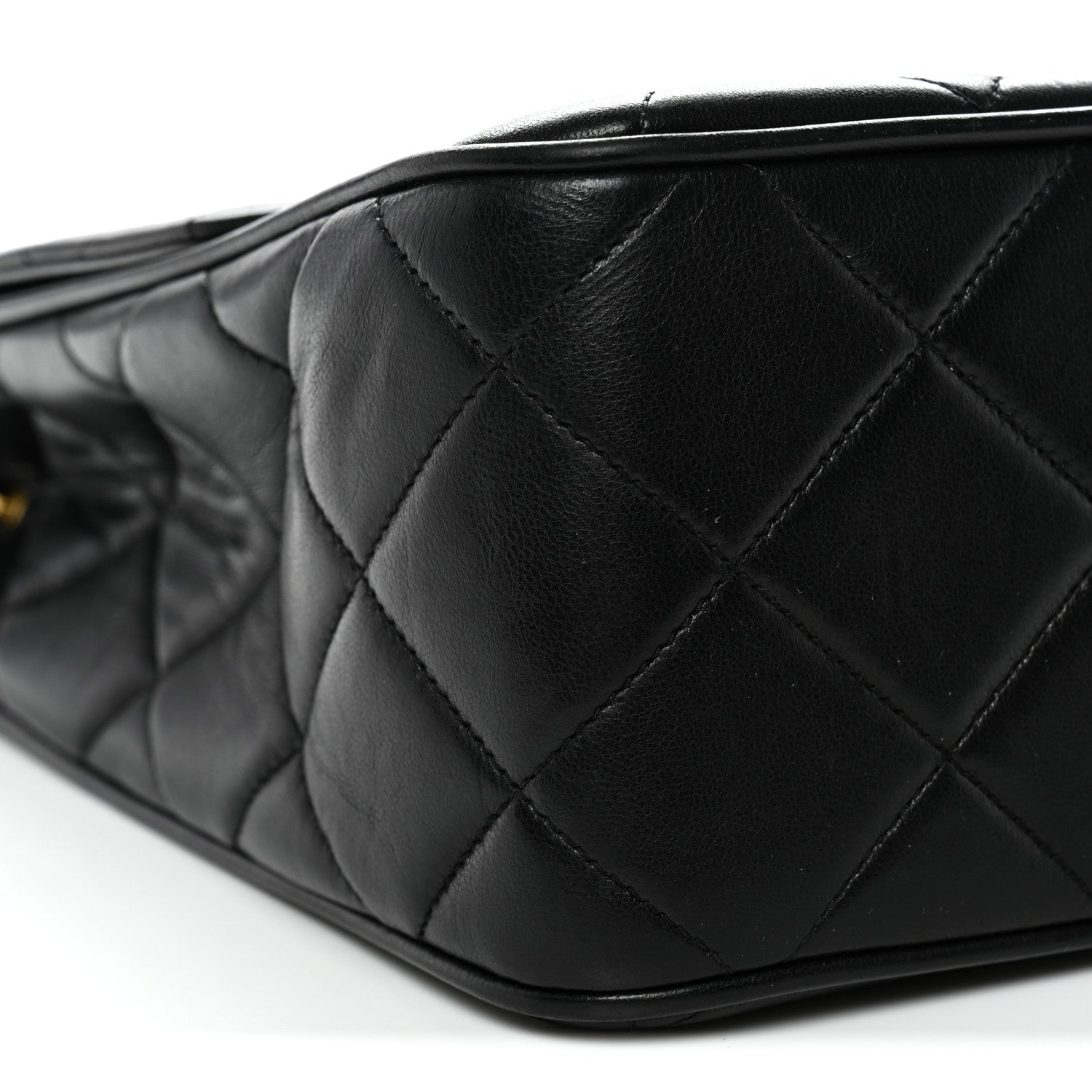 Chanel Lambskin Quilted Medium Single Flap Black
