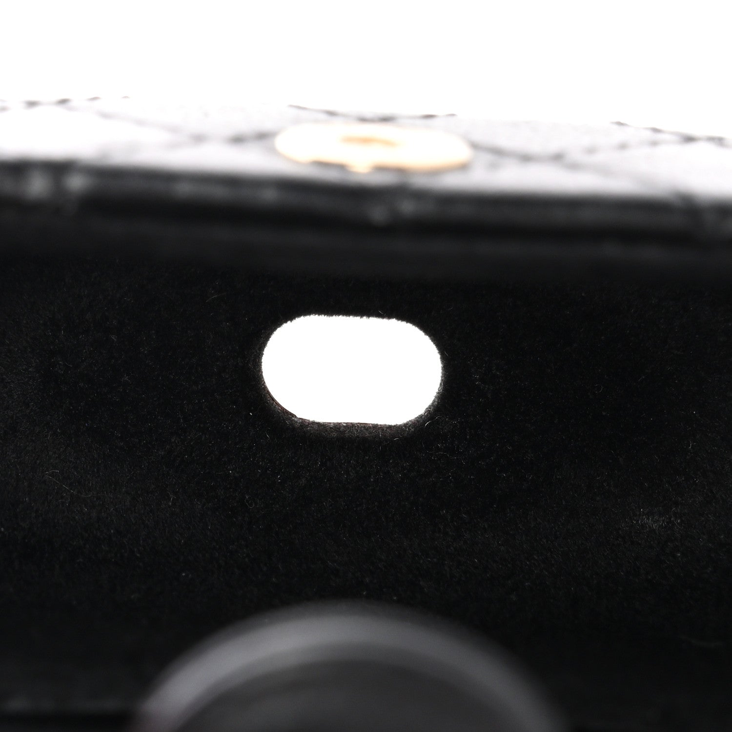 Lambskin Quilted Airpods Pro Case With Chain Black