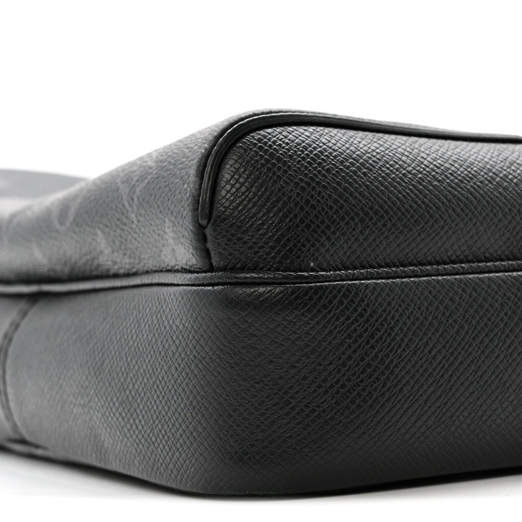 Louis Vuitton Taiga Monogram Eclipse Outdoor Messenger Black