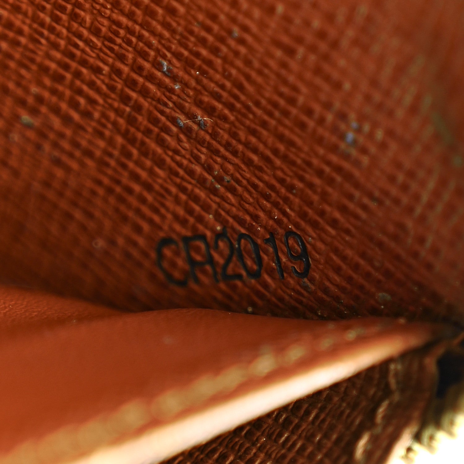 Louis Vuitton Monogram Zippy Wallet
