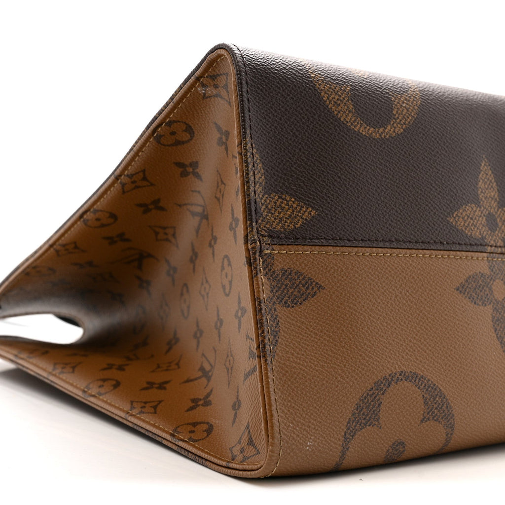 Louis Vuitton Reverse Monogram Giant Onthego GM
