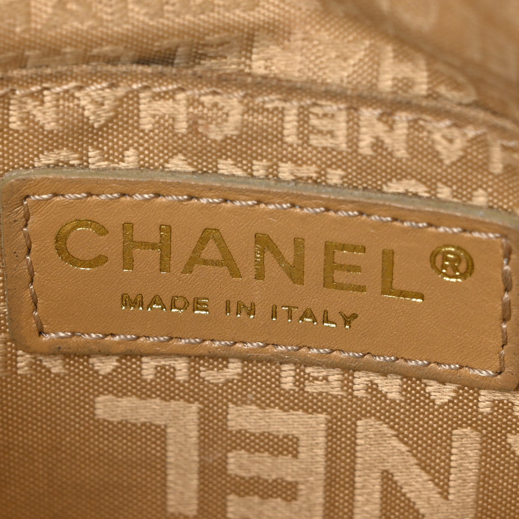 Chanel Lambskin Embossed CC Chocolate Bar Shoulder Bag Red