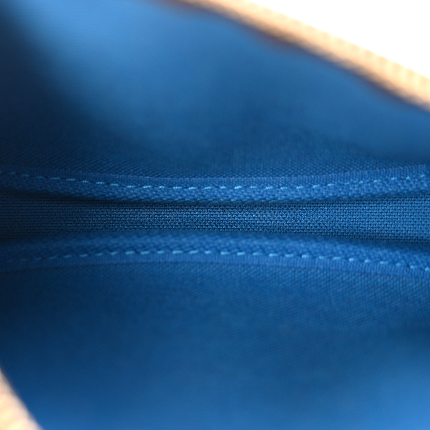 Louis Vuitton Monogram 2019 Christmas Animation Mini Venice Pochette Accessories Blue