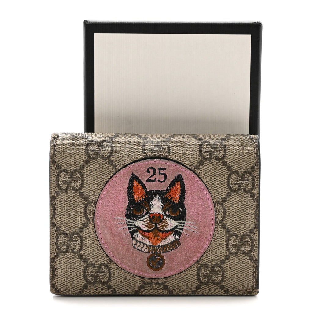 Gucci GG Supreme Monogram Bosco Patch Card Case Wallet Beige Malva Hibiscus Red