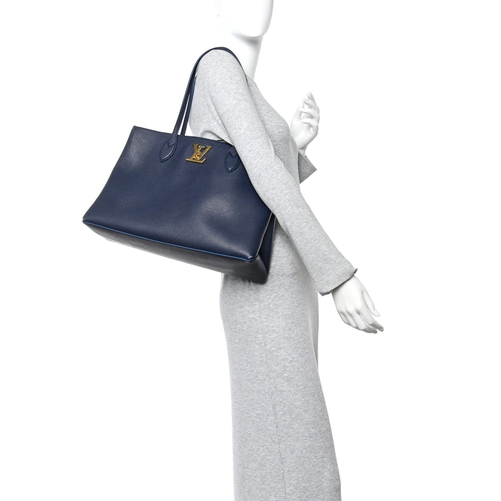 Louis Vuitton Grained Calfskin Lockme Shopper Navy