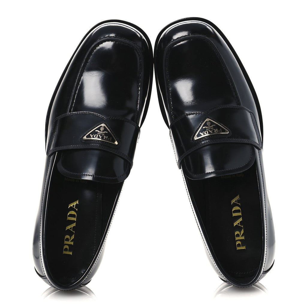 Prada Spazzolato Fume Metal Triangle Logo Mens Loafers 8.5 Black