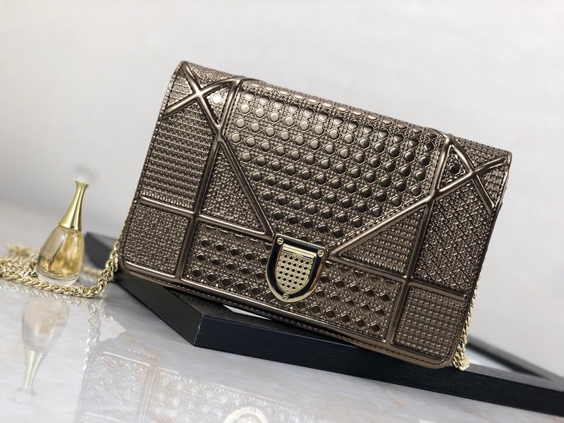 Dior Bags - 4650