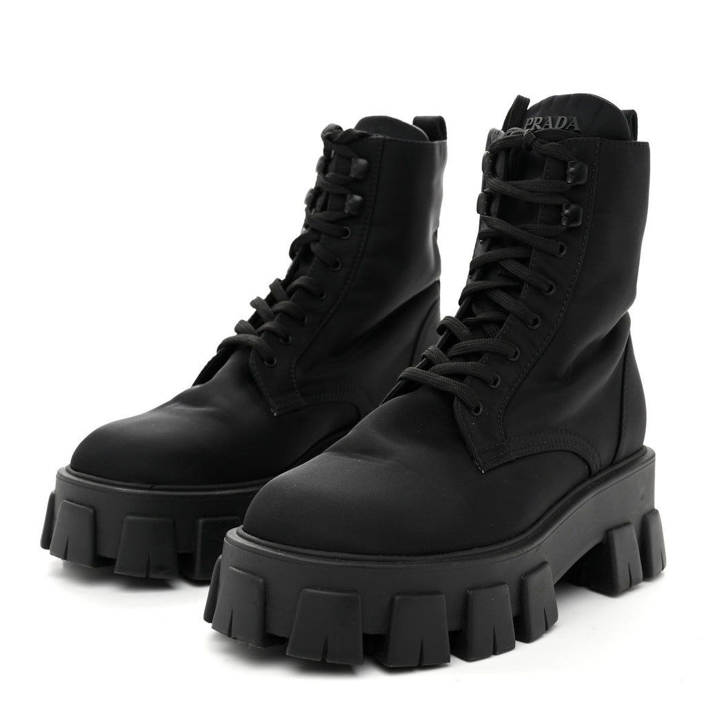 Prada Re-Nylon Gabardine Metal Triangle Logo Monolith Pouch Pocket 55mm Boots 39 Black