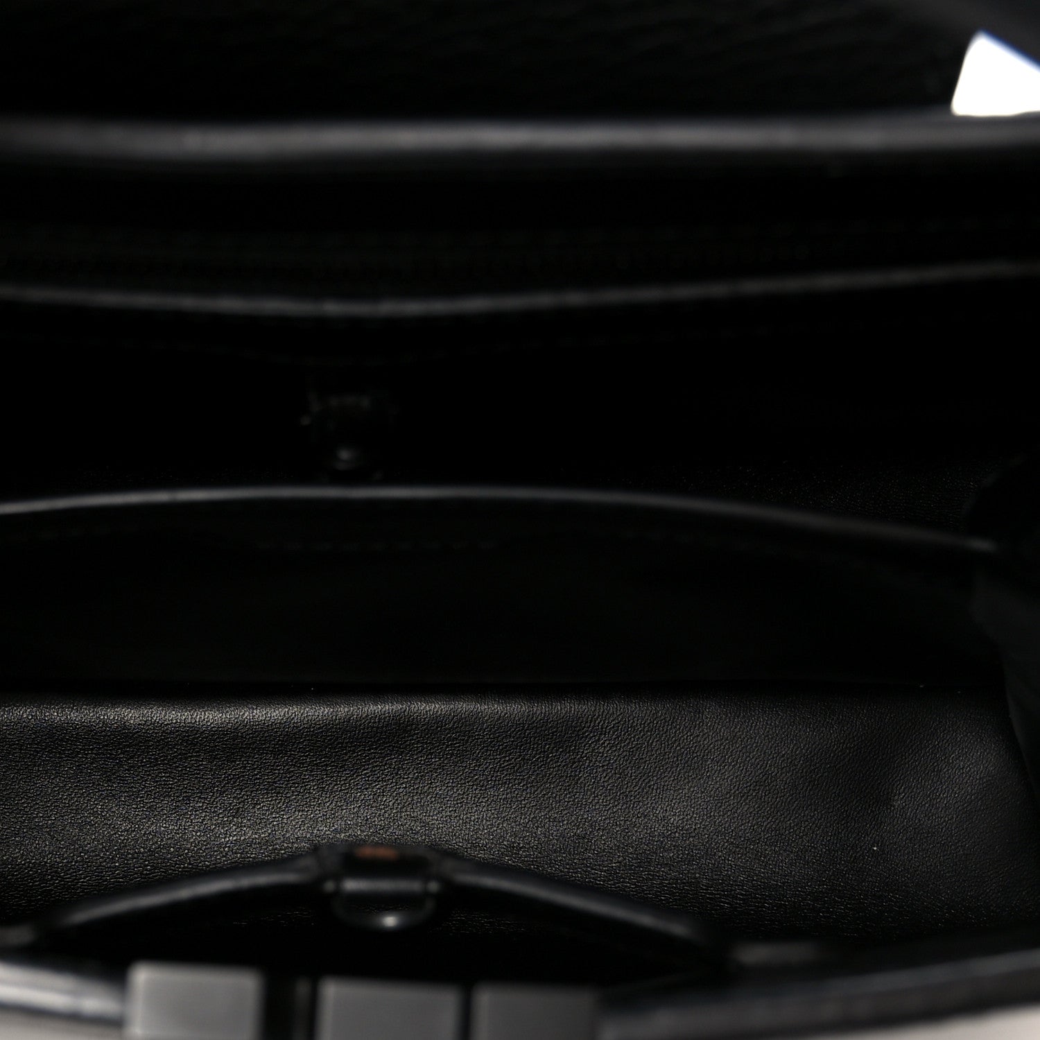 Louis Vuitton Taurillon Capucines BB Matte Black