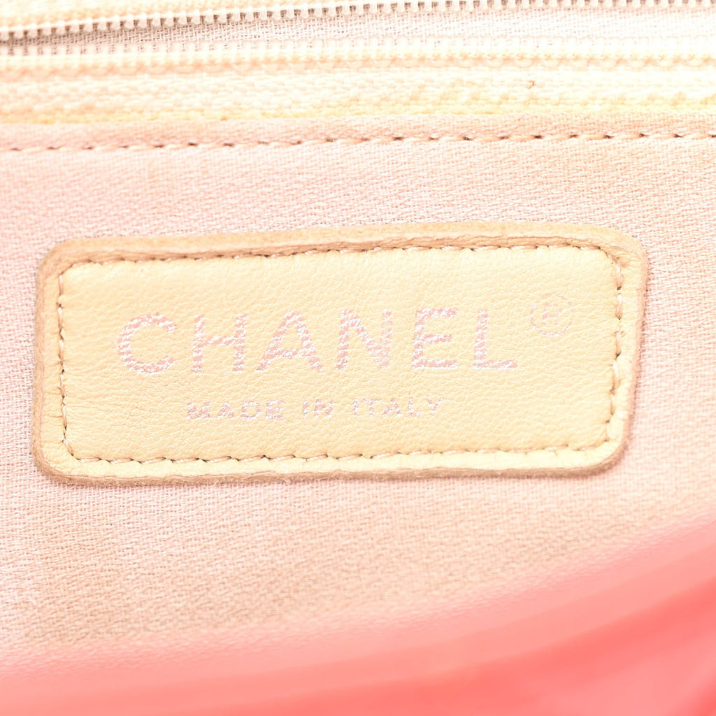 Chanel Washed Lambskin Quilted Maxi Chain Around Flap Red