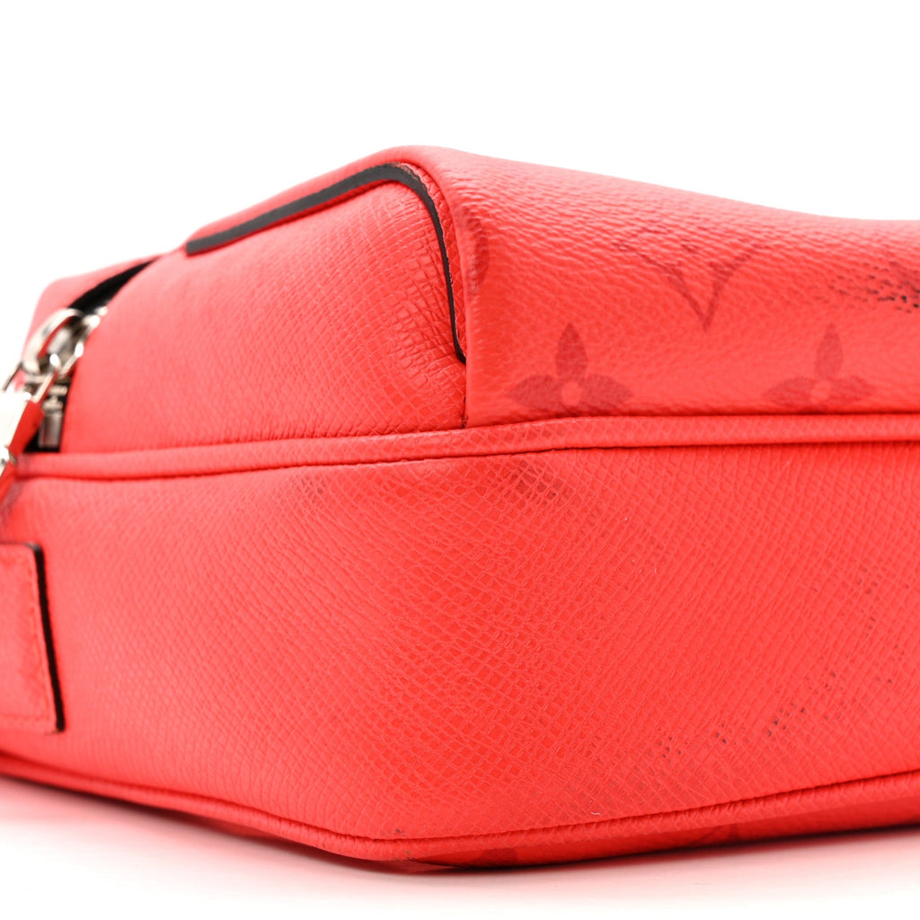 Louis Vuitton Taigarama Outdoor Messenger Red