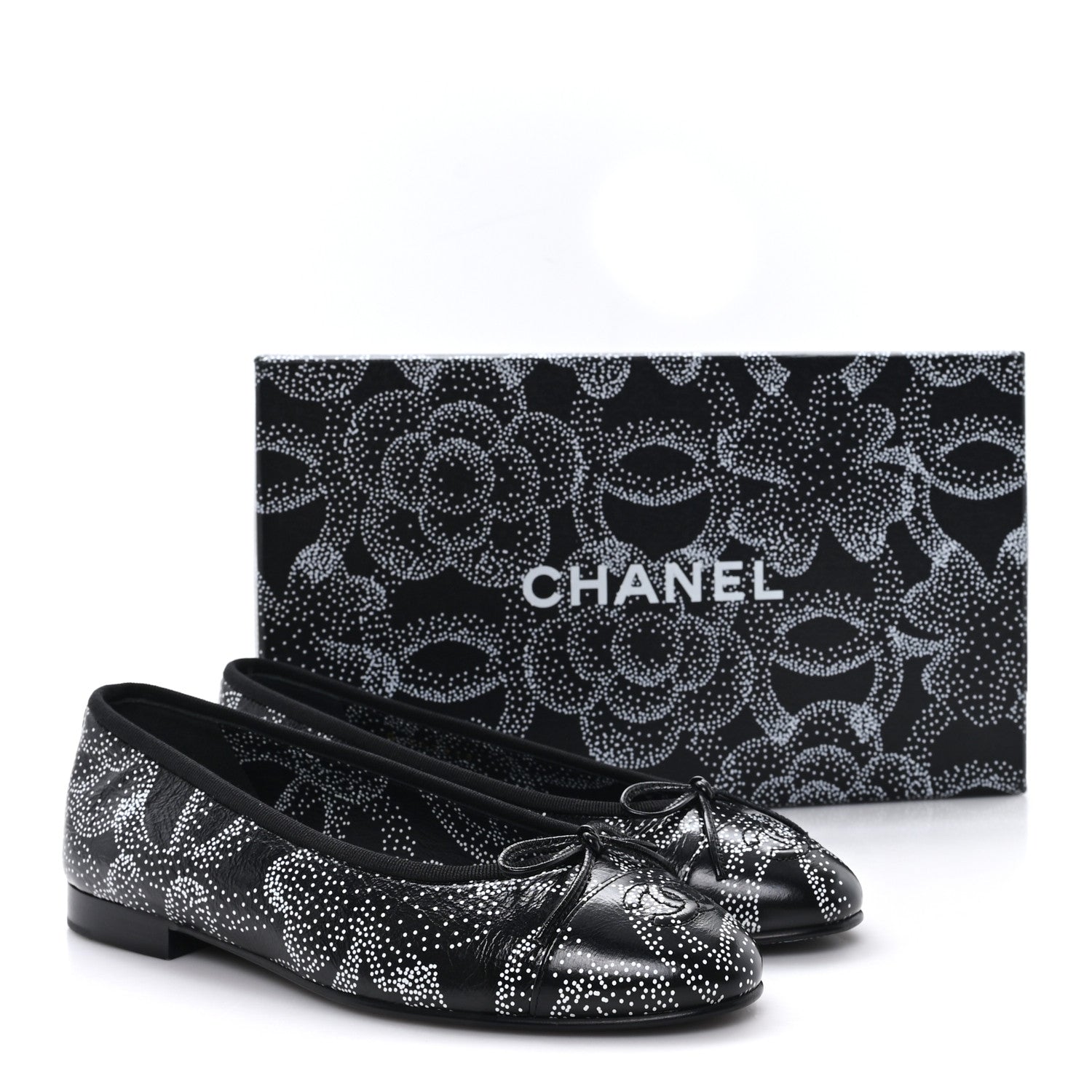 Calfskin Camellia Printed Cap Toe Ballerina Flats 36.5 Black White