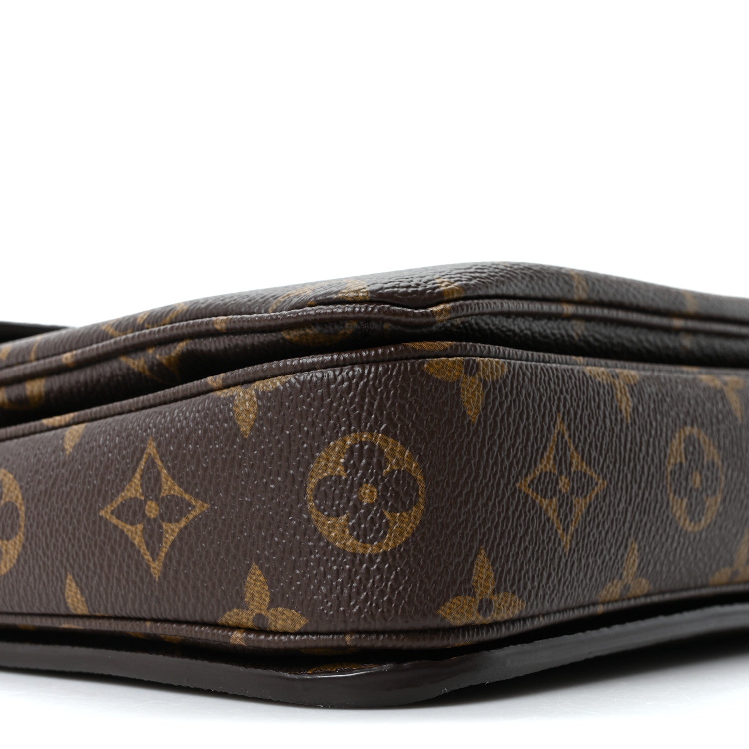 Louis Vuitton Monogram Pochette Metis