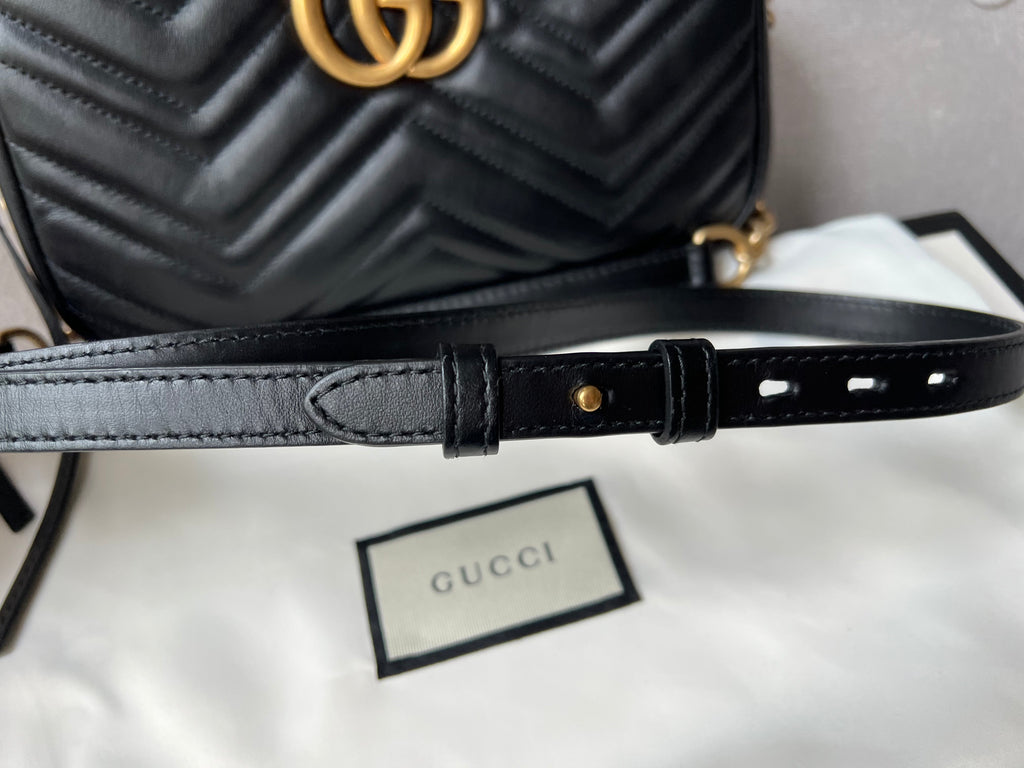 Gucci GG Black Marmont Small Shoulder Bag