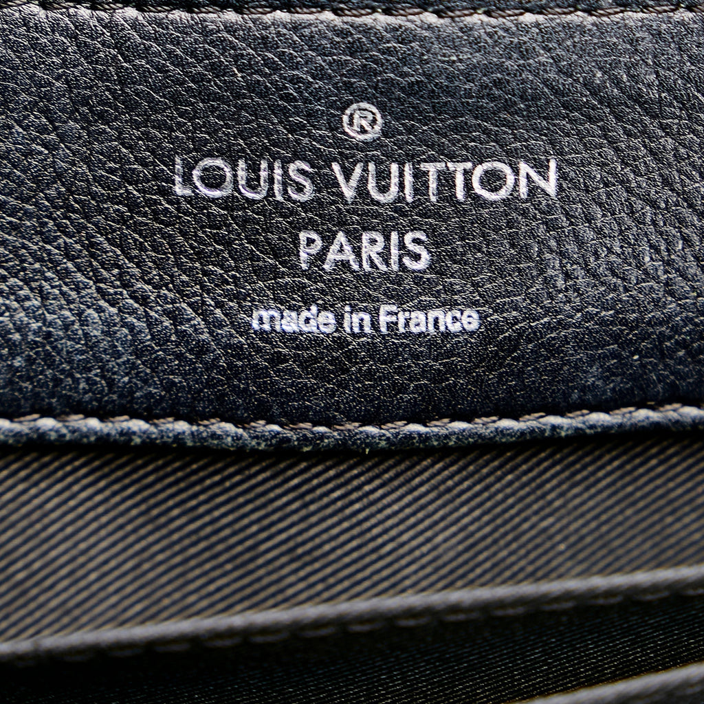 Louis Vuitton Lockme II Black