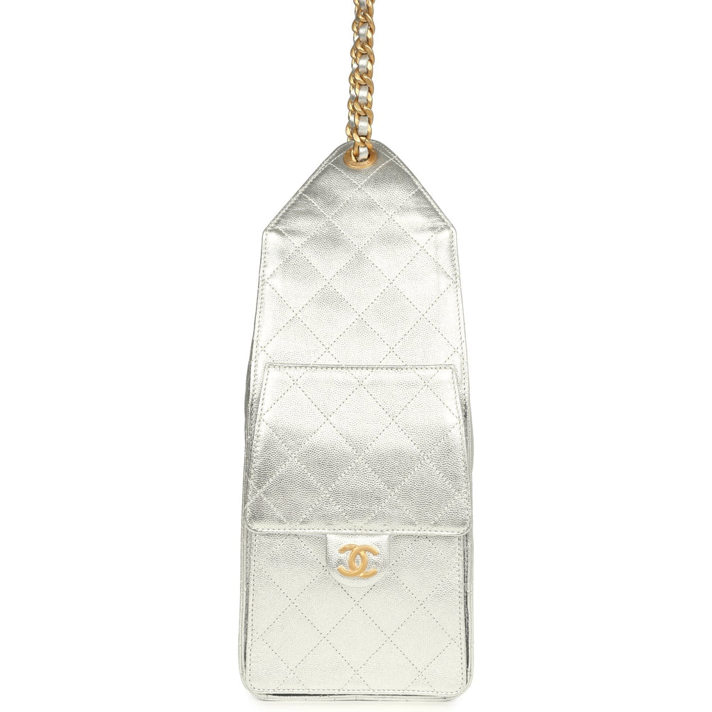 Chanel Medium 25 Hobo Bag Metallic Silver Caviar Antique Gold Hardware