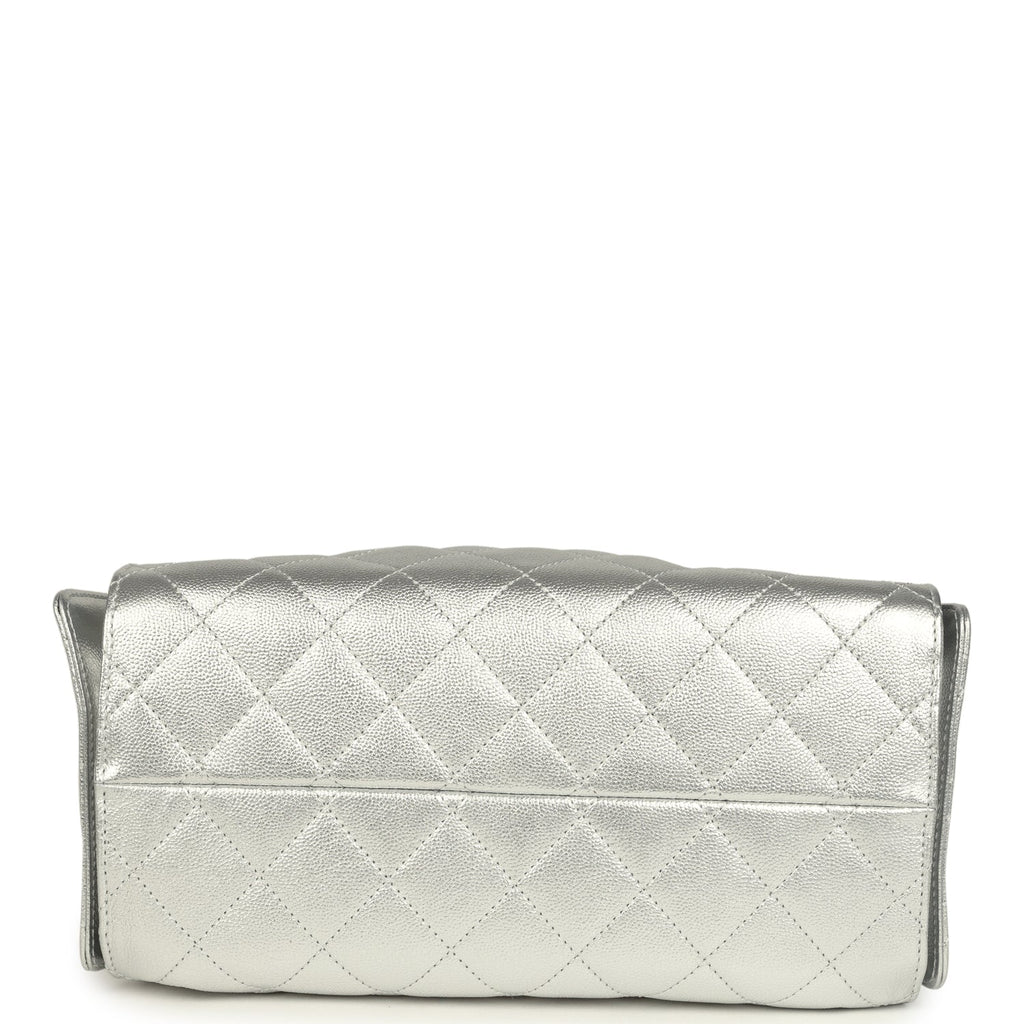 Chanel Small 25 Hobo Bag Metallic Silver Caviar Silver Hardware