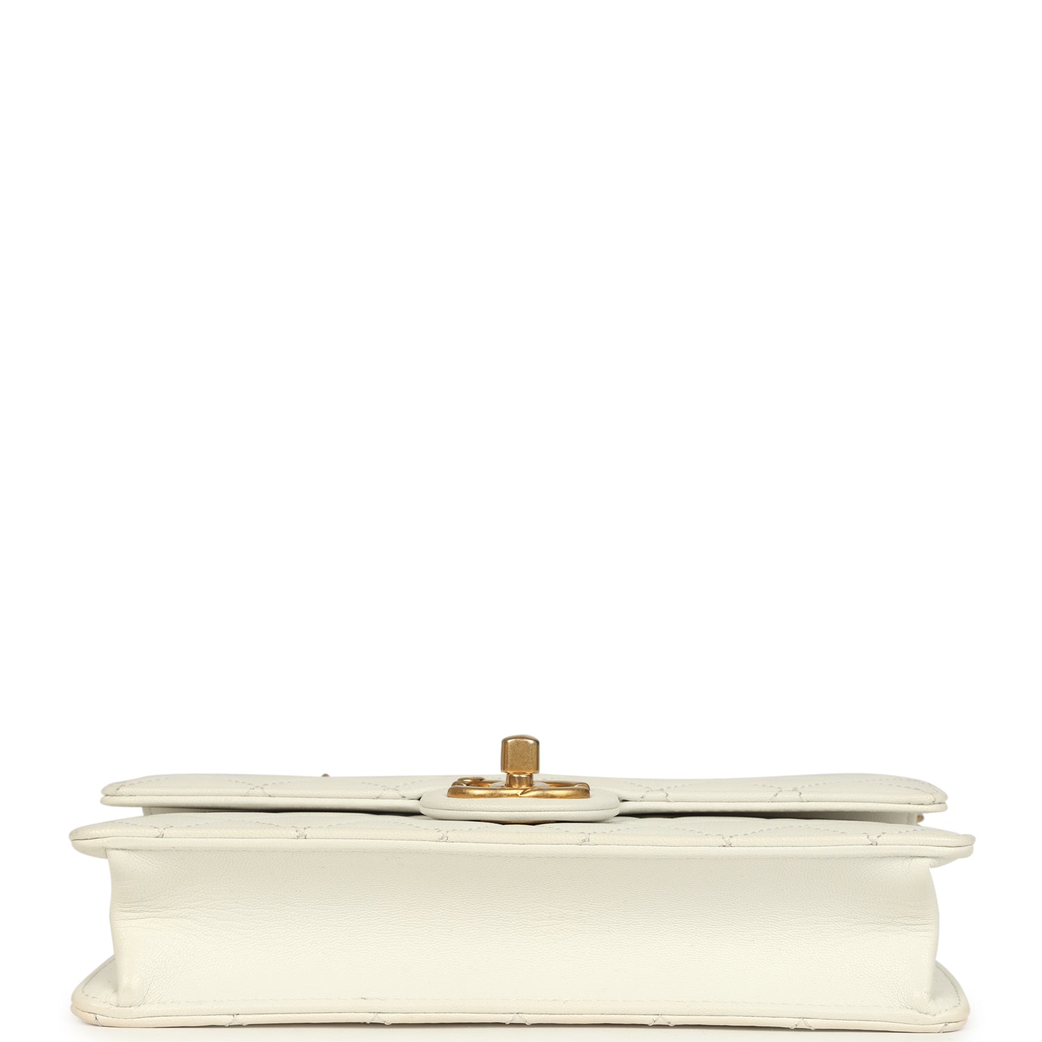 Preowned Chanel Small Chic Pearls Flap Bag White Calfskin Antique Gold Hardware