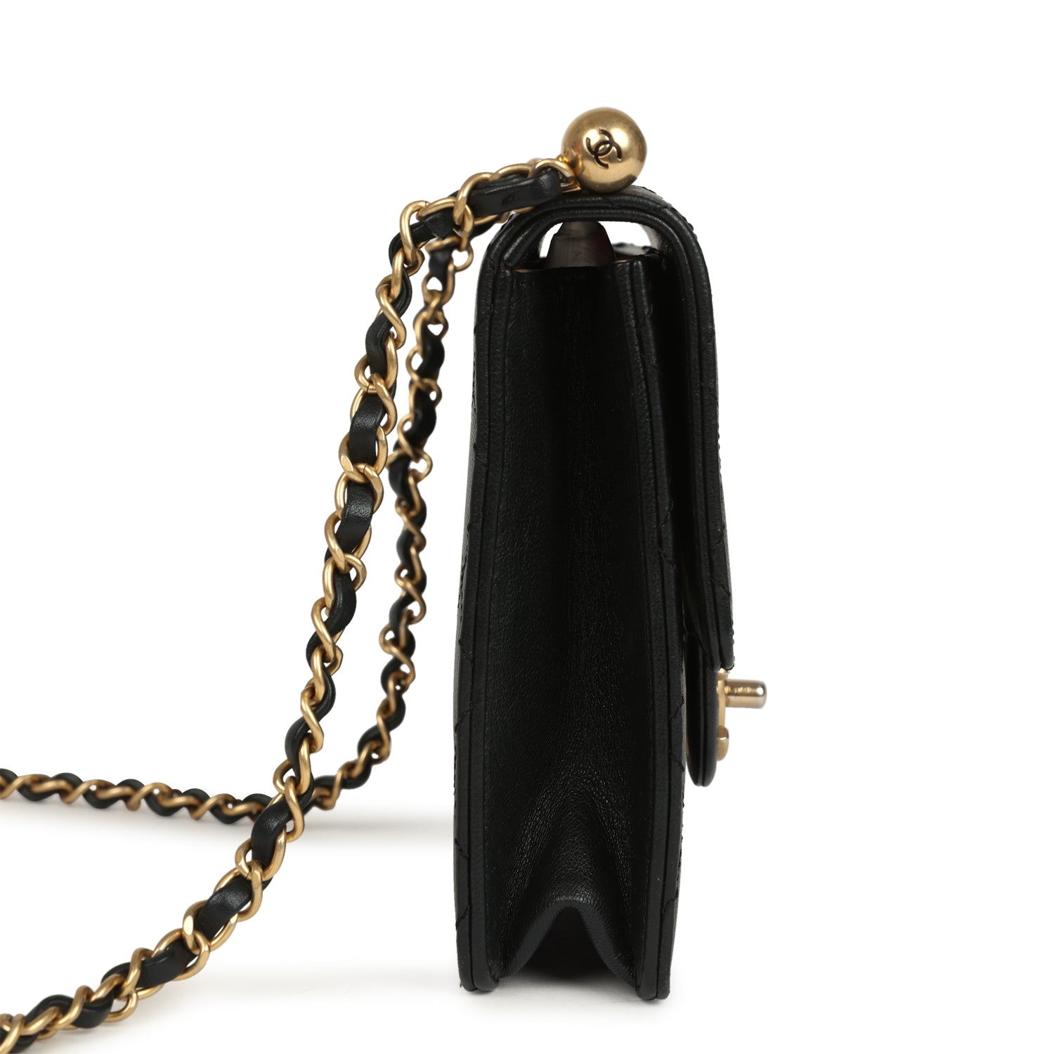 Chanel Chic Pearls Flap Bag Black Calfskin Brushed Gold Hardware