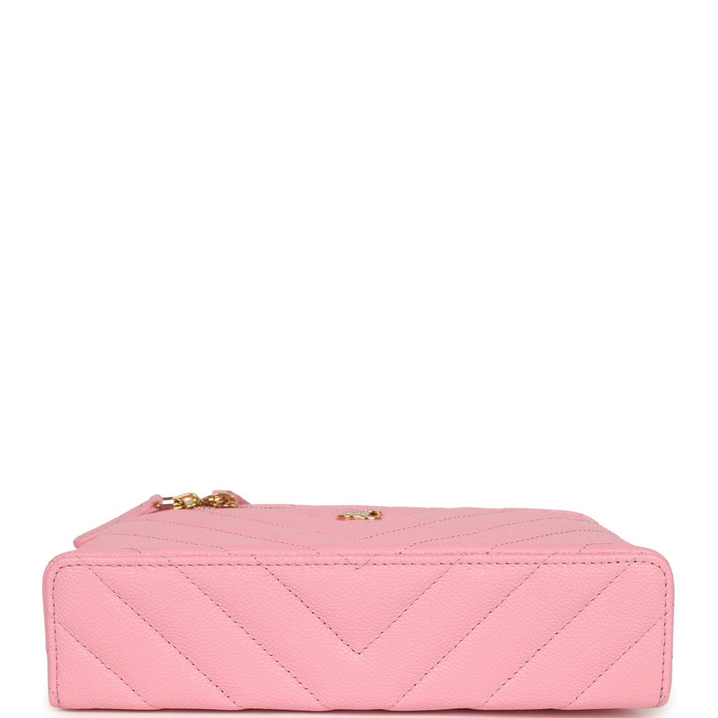 Chanel Sleek Chevron Top Handle Long Vanity Case with Chain Pink Shiny Caviar Gold Hardware