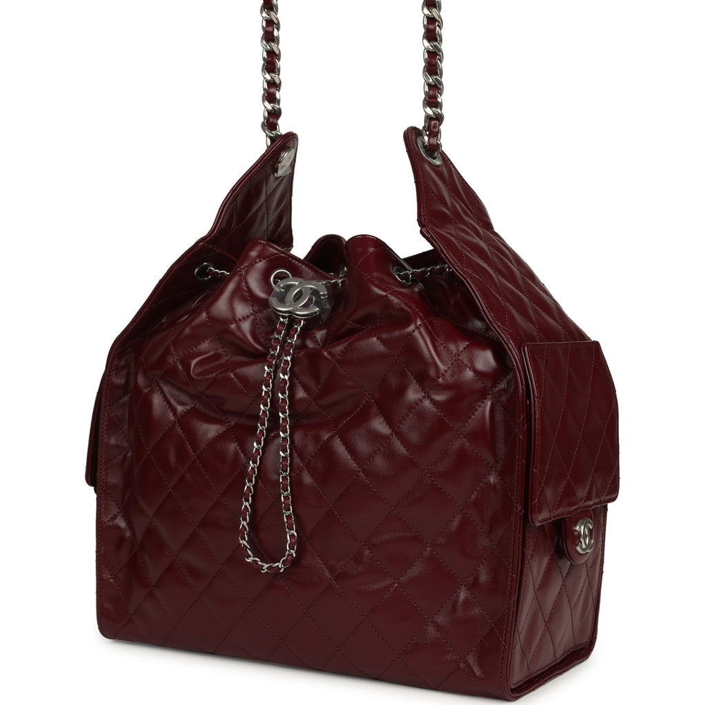 Chanel Medium 25 Hobo Bag Dark Burgundy Shiny Crumpled Calfskin Silver Hardware