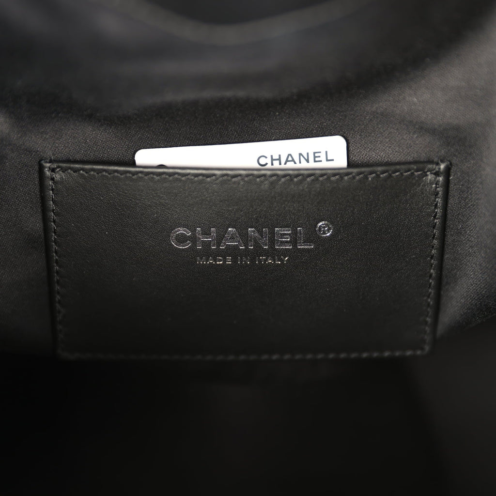 Chanel Medium 25 Hobo Bag Black Caviar Aged Ruthenium Hardware