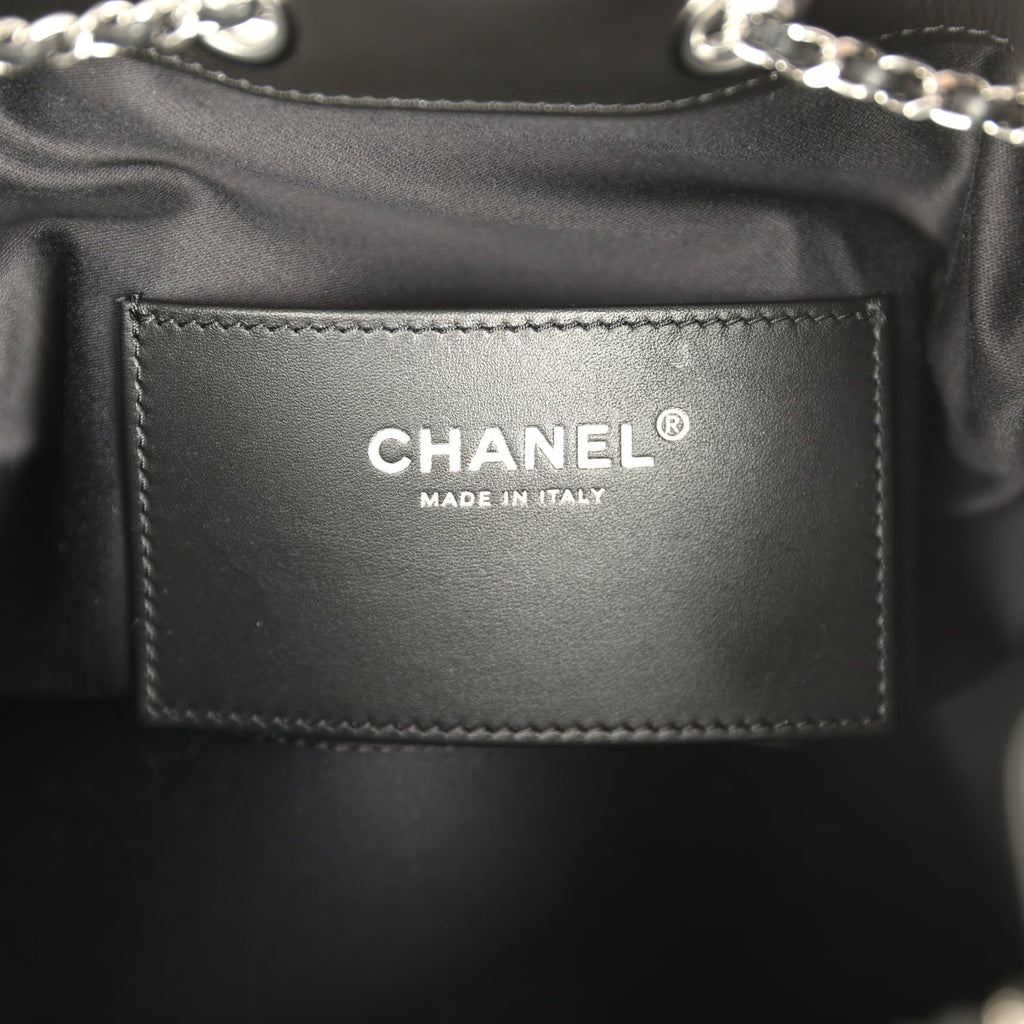 Chanel Small 25 Hobo Bag Black Shiny Aged Crumpled Calfskin Silver Hardware