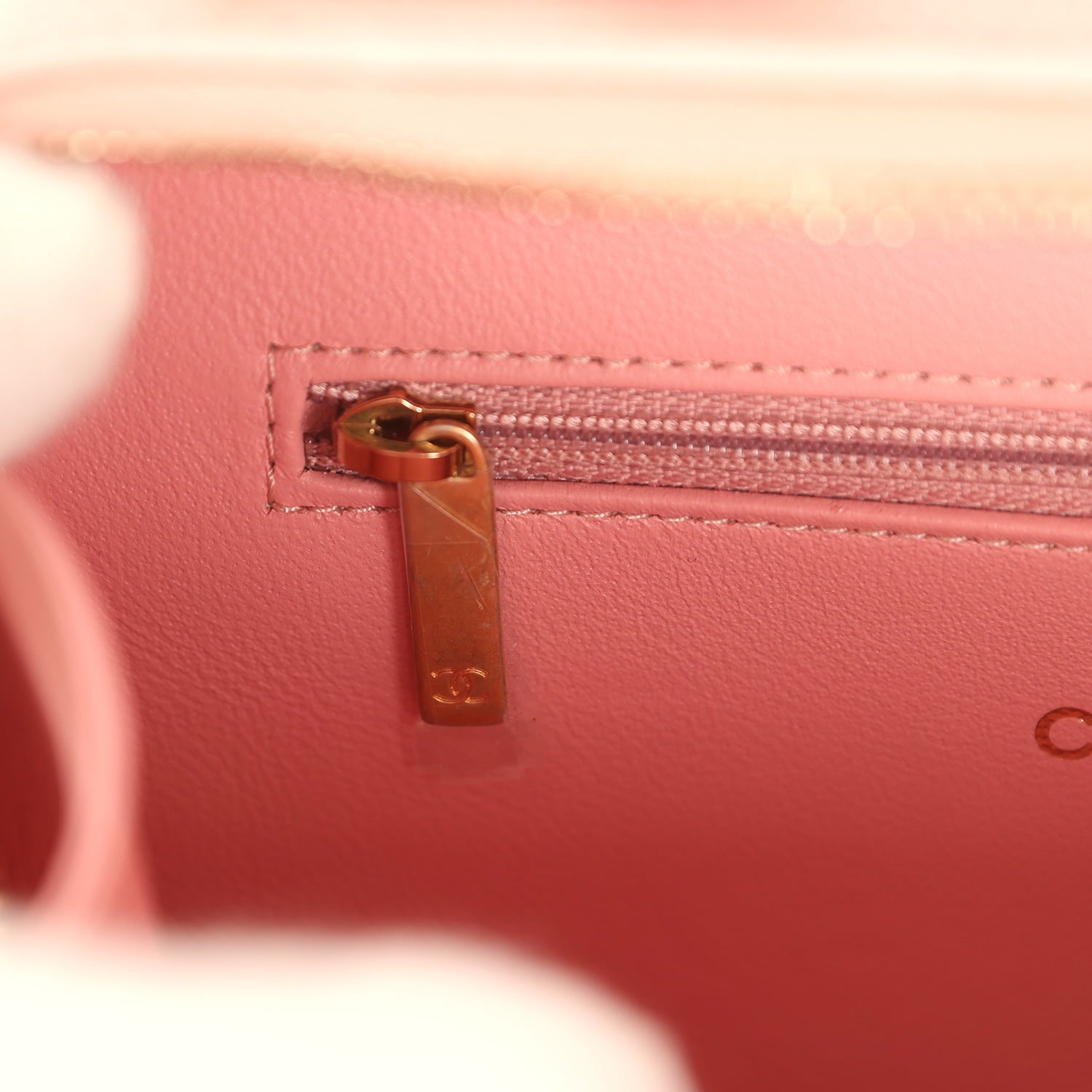 Chanel Medium CC Filigree Vanity Case Pink Caviar Brushed Gold Hardware