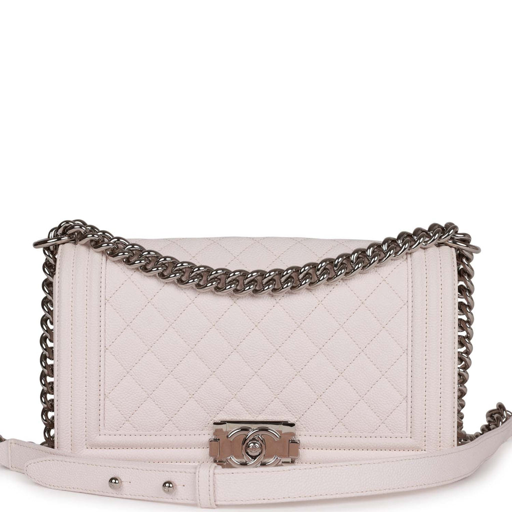 Pre-owned Chanel Medium Boy Light Pink Caviar Silver Hardware