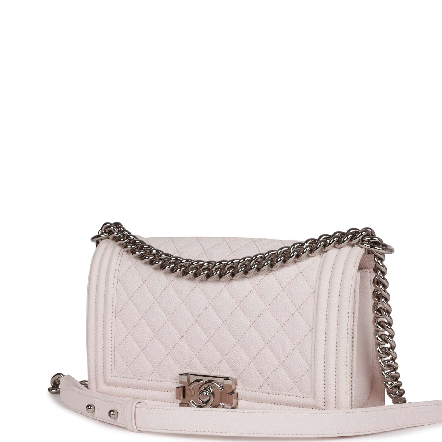 Pre-owned Chanel Medium Boy Light Pink Caviar Silver Hardware