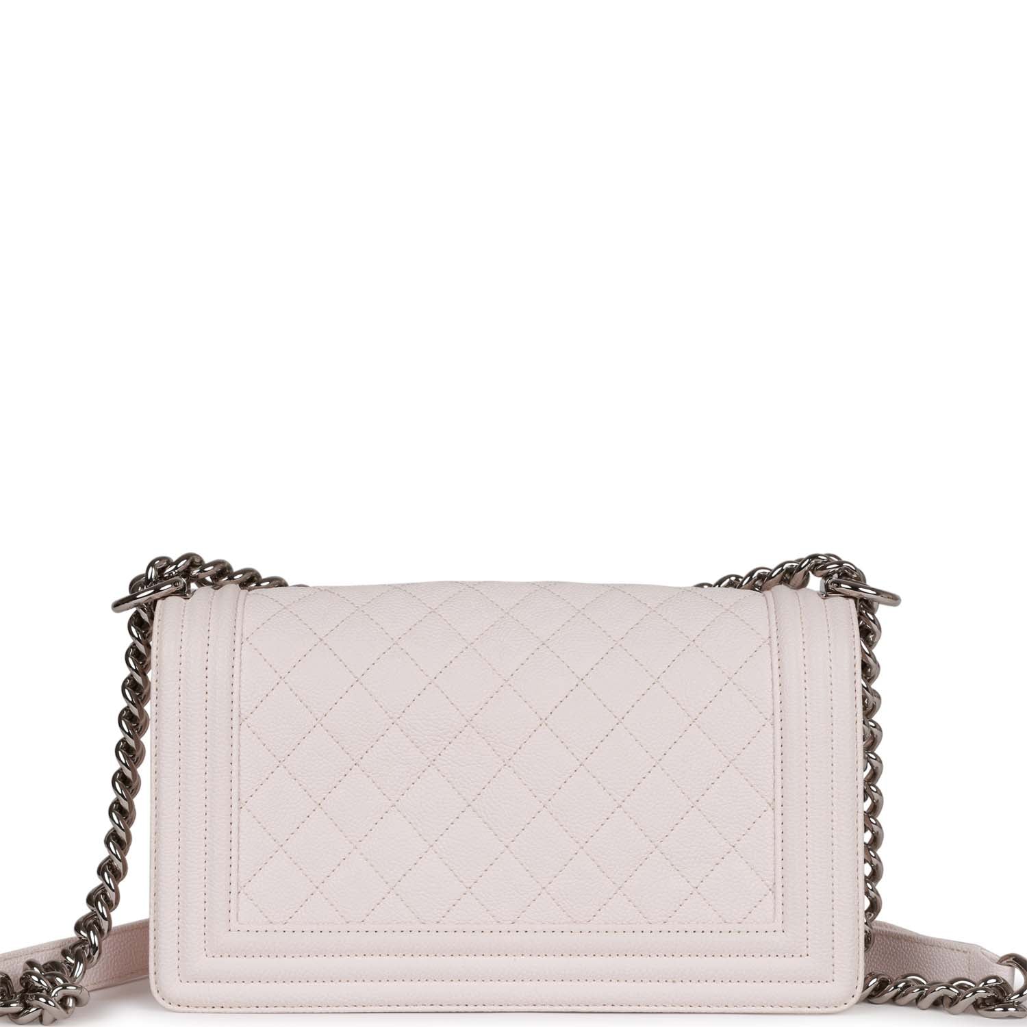 Pre-owned Chanel Medium Boy Light Pink Caviar Silver Hardware