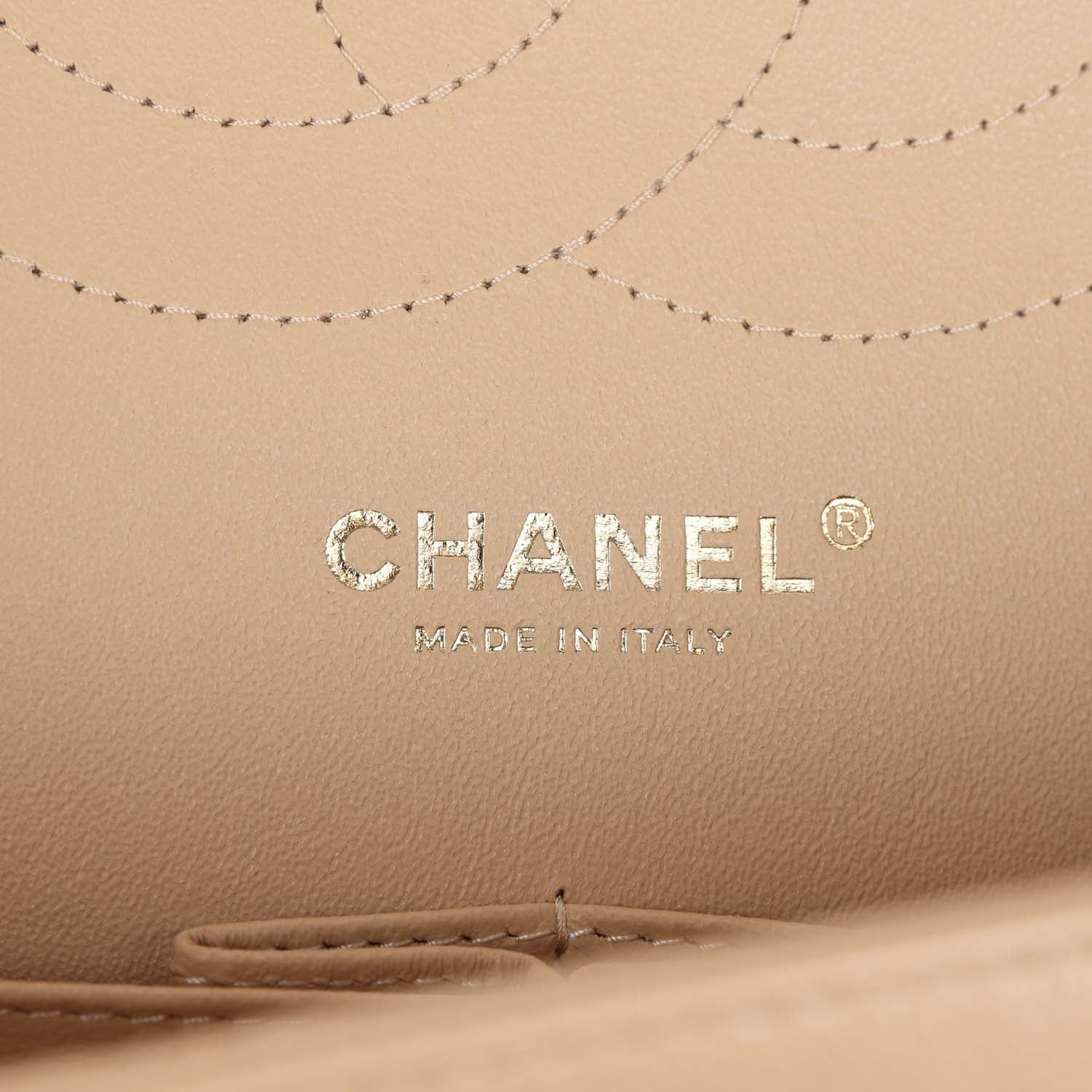 Pre-owned Chanel Jumbo Classic Double Flap Bag Light Beige Caviar Gold Hardware