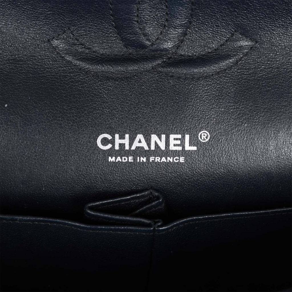 Pre-owned Chanel Medium Classic Double Flap Bag White and Black Tweed Boucle Silver Hardware