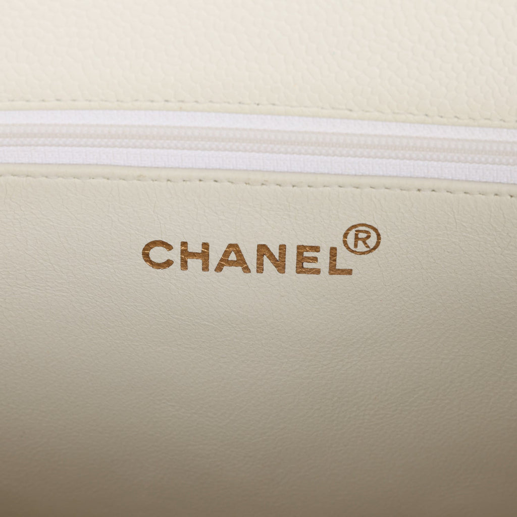 Vintage Chanel CC Chain Shopping Tote Bag White Caviar Gold Hardware