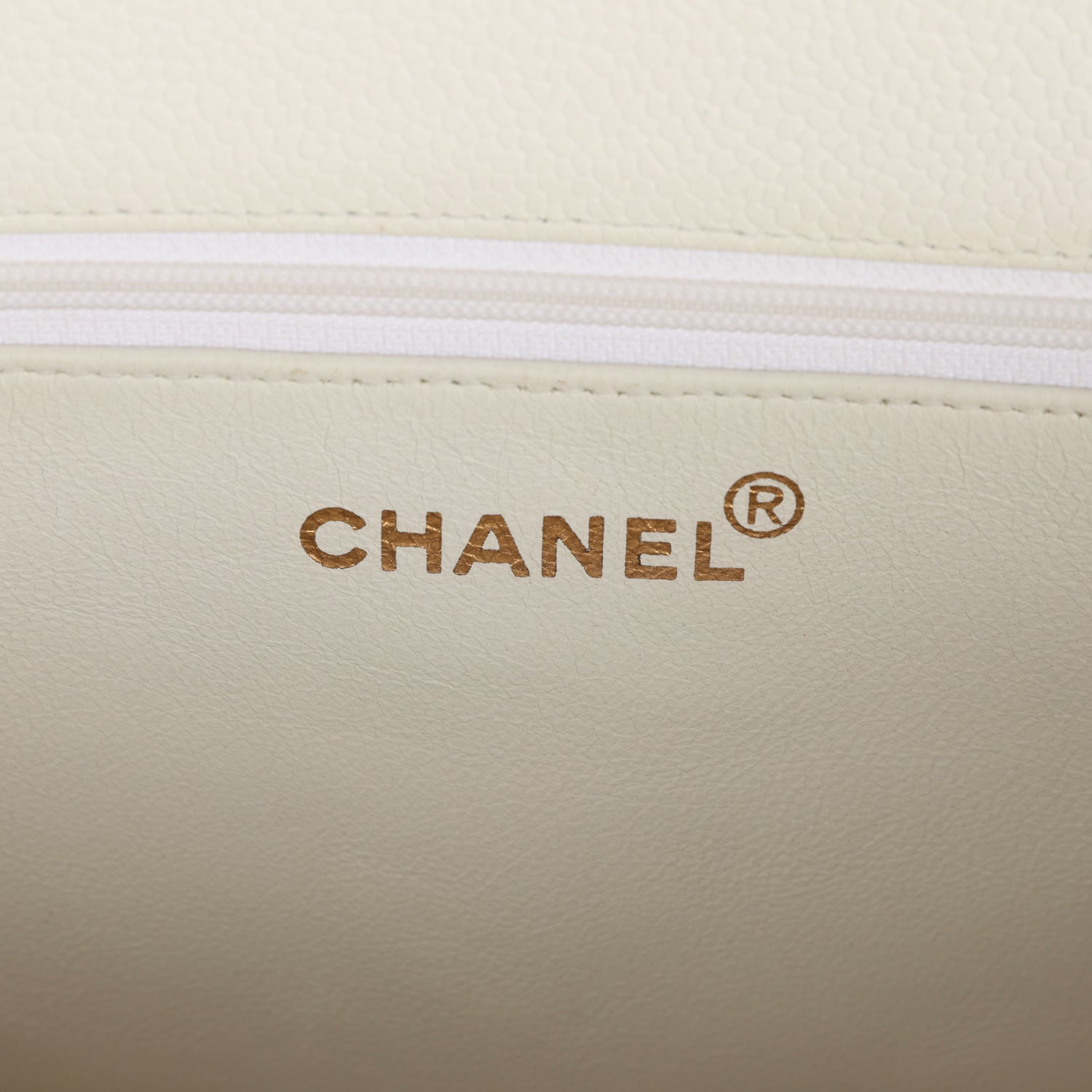 Vintage Chanel CC Chain Shopping Tote Bag White Caviar Gold Hardware