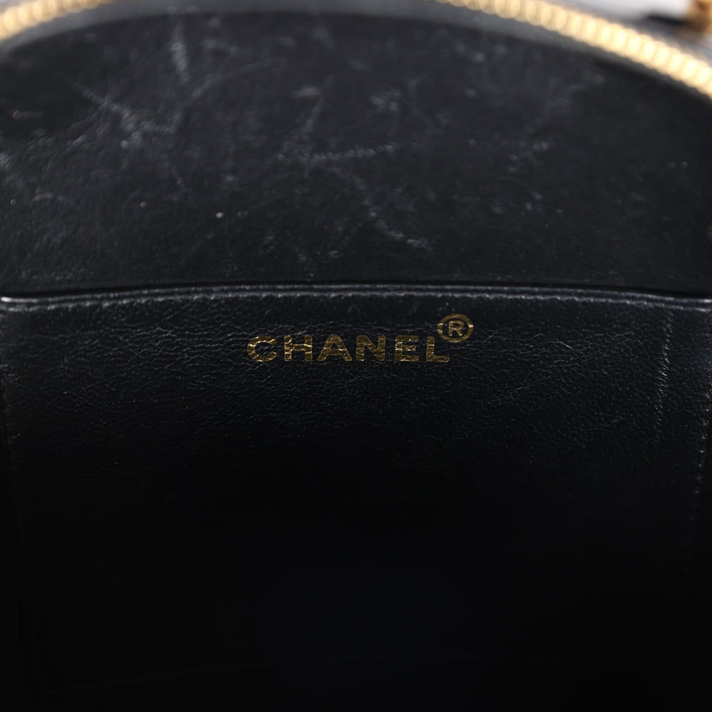 New Chanel Round Vanity Bag Black and White Patent Leather Antique Gold Hardware