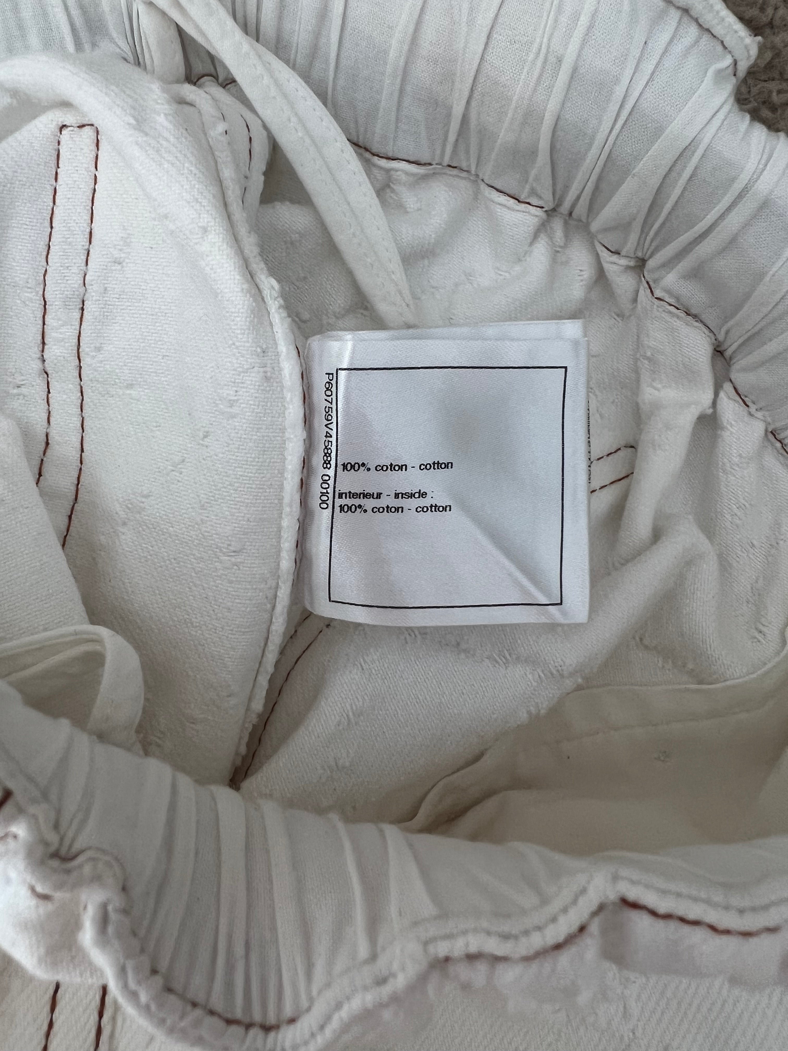 Chanel White Quilted Straight Leg Jeans with Brown Accents and Waist Ties and 31 Rue Cambon CC Logo Detail Size FR 34 (UK 6)