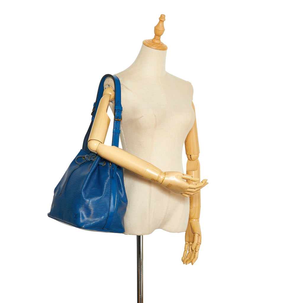 Louis Vuitton Petit Noé Blue Epi