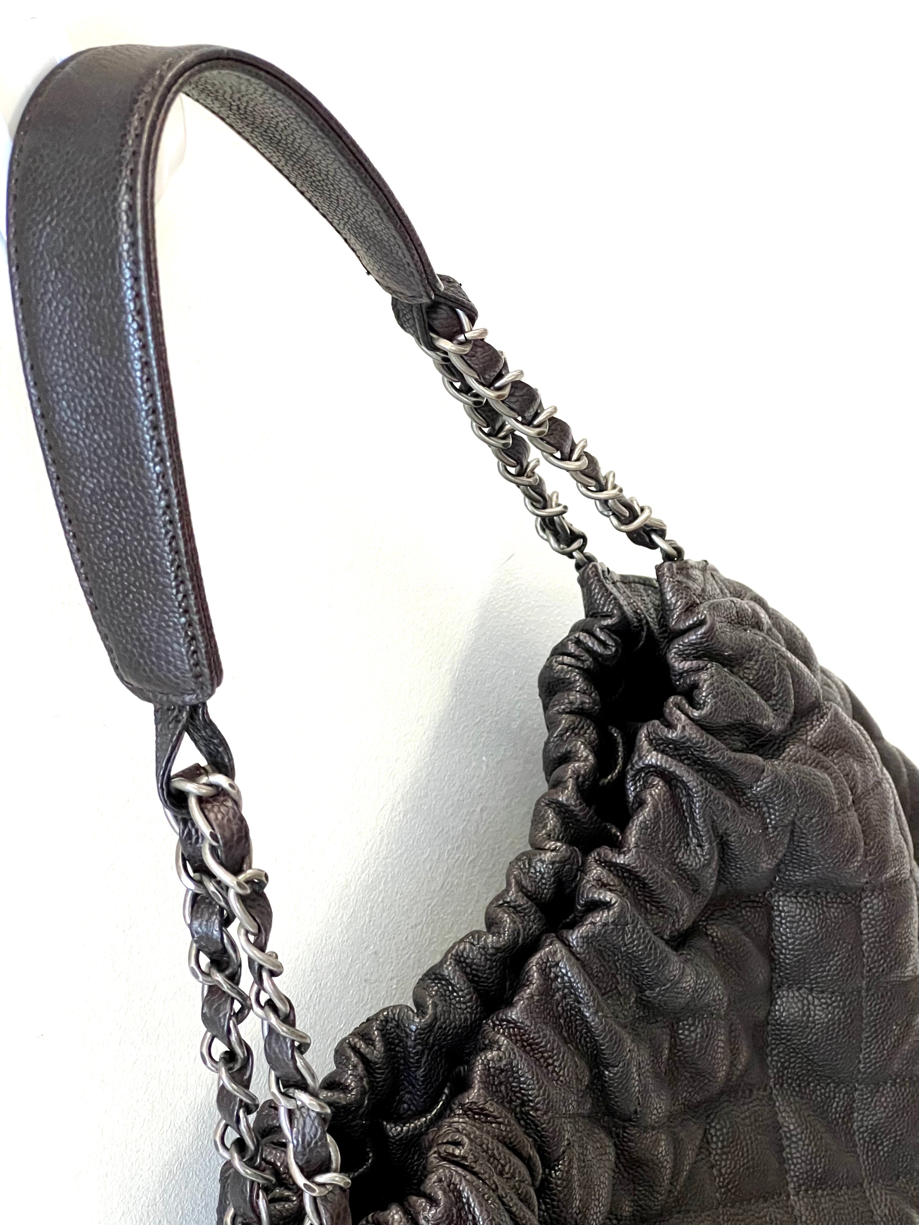 CHANEL CC CAVIAR QUILTED ELASTIC SHOULDER BAG