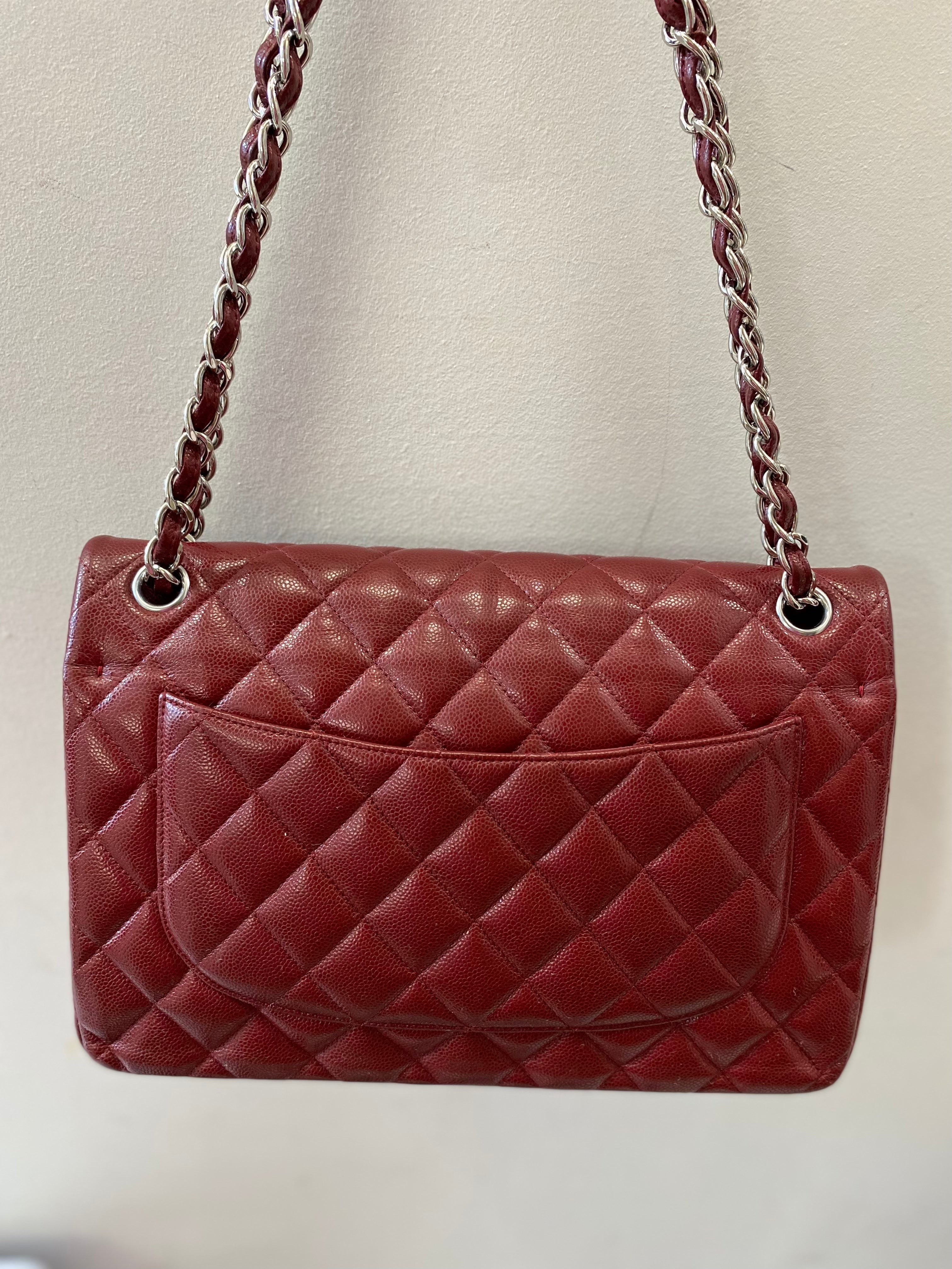 CHANEL CLASSIC CAVIAR QUILTED JUMBO DOUBLE FLAP BAG