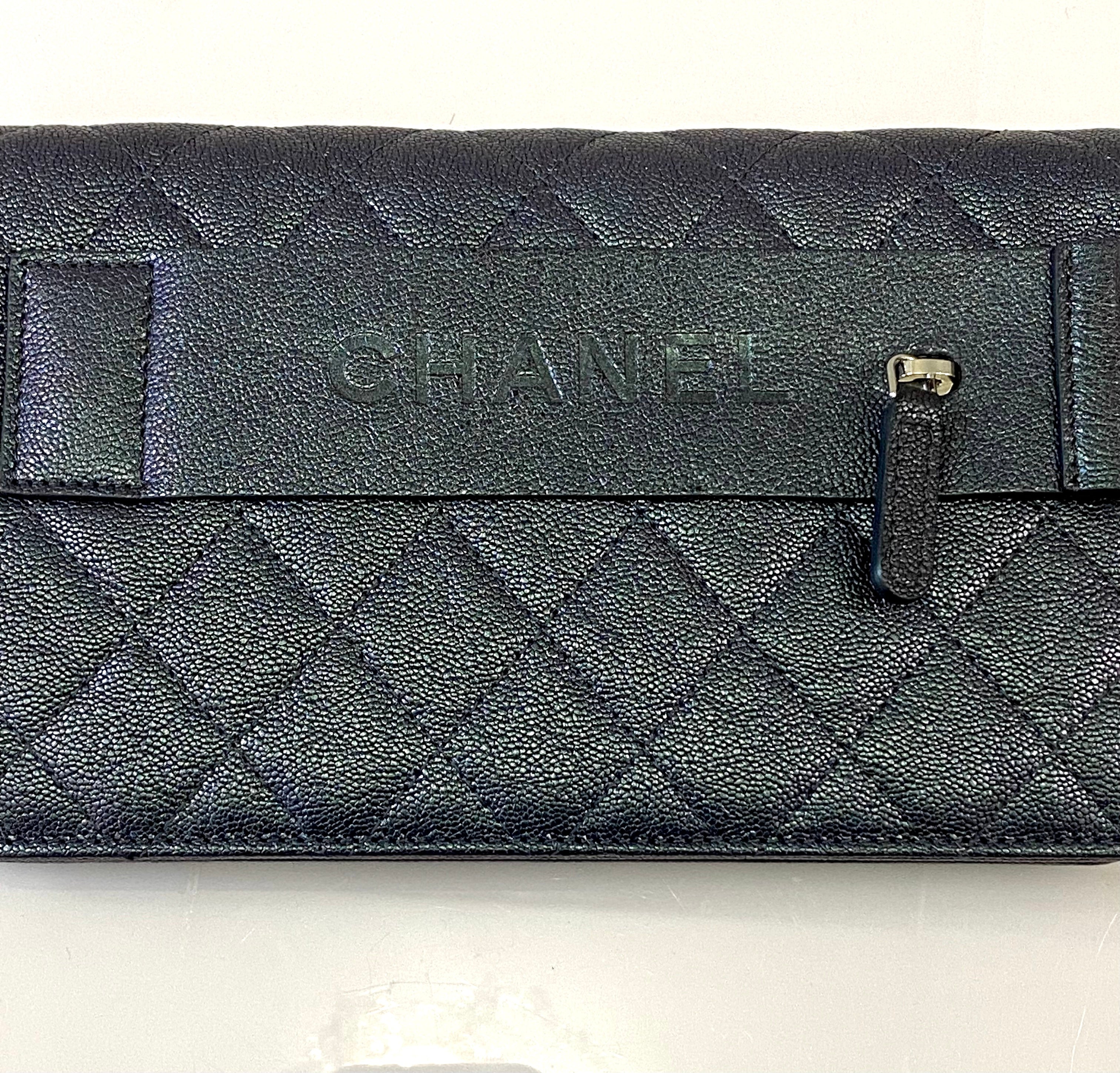 CHANEL IRIDESCENT CAVIAR QUILTED CLUTCH WRISTLET