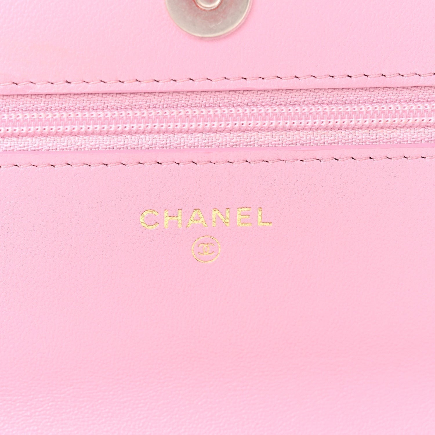 CHANEL QUILTED LAMBSKIN CHANEL 19 WALLET ON CHAIN WOC