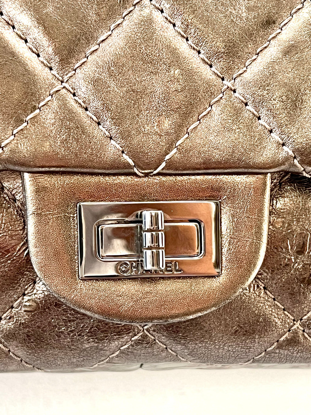 CHANEL METALLIC AGED QUILTED CALFSKIN 2.55 REISSUE FLAP BAG